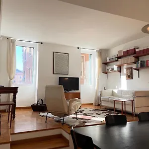  Apartment Sunny Side Trastevere