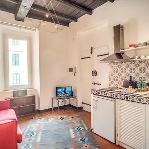 Lovely Flat In The Heart Of Trastevere Roma