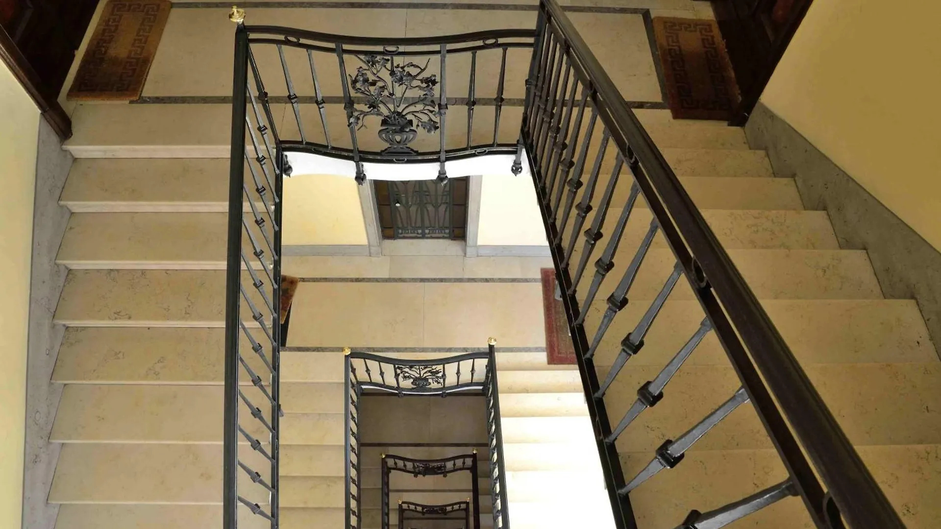 Trastevere Elegant Apartment