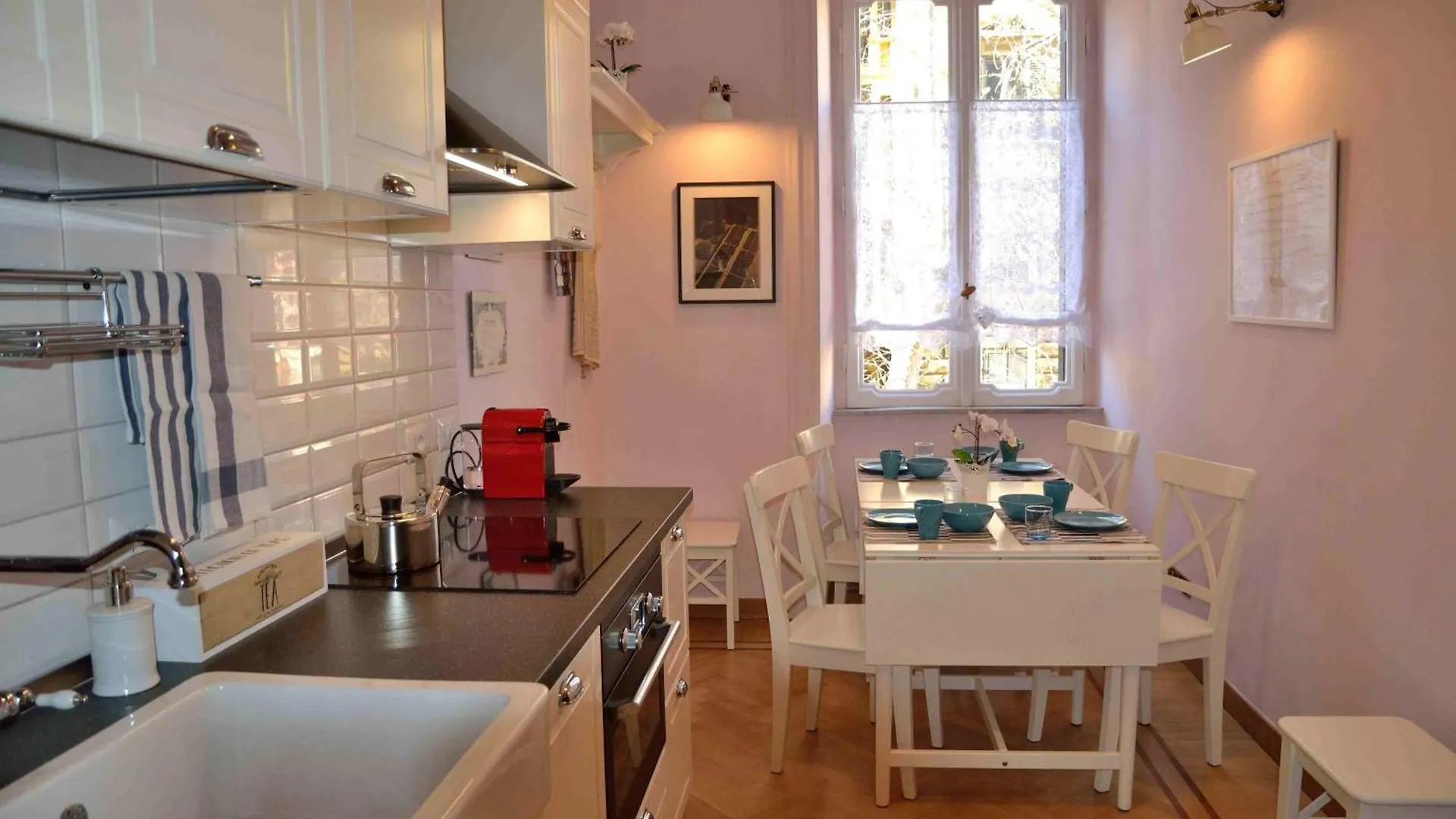 Trastevere Elegant Apartment  Rome